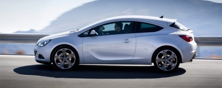 Линейка Opel Astra в России дополнена новыми двигателями