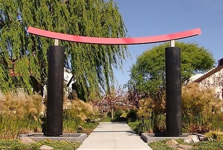 Hitachi Data Systems совместно с корпорацией Hitachi создает Международное бюро технологий и планирования