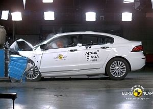 Китайский Qoros 3 получил пять звезд от EuroNCAP
