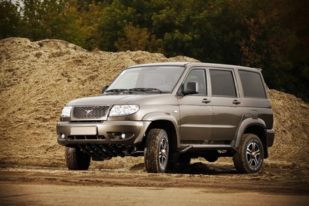 UAZ объявляет о старте продаж специальной серии Trophy
