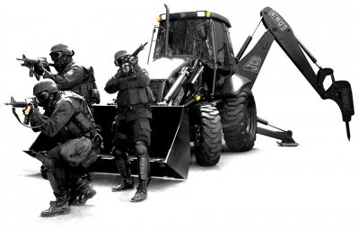 Экскаватор-погрузчик JCB для спецназа