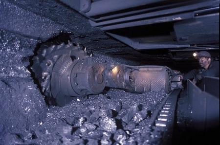 На комбинате ЕВРАЗ Суха Балка начала работать уралмашевская дробилка