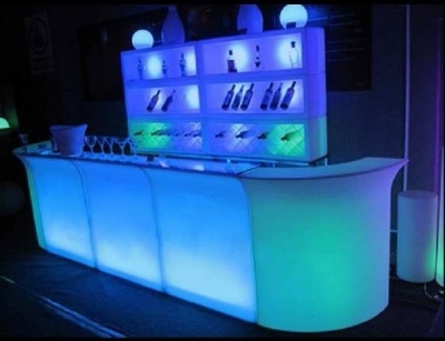 Аренда светящейся мебели: (495) 969-56-29, прокат светодиодных объемных фигур, LED-барная стойка