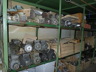 В связи с остановкой производства производиться продажа оборудования и тмц