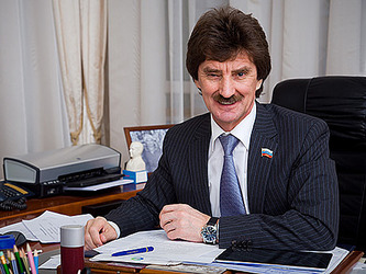 Флун Гумеров, «Алмаз-холдинг»: «Россия бездарно сдает свой внутренний рынок импортерам что по серебру, что по золоту»
