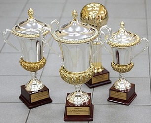 Объединенные футболом Объединенные футболом