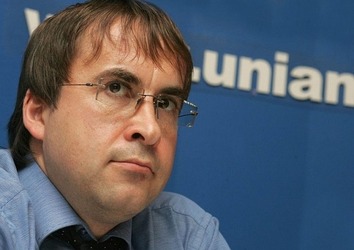 Военный эксперт Згурец: "Чтобы прекратить военное сотрудничество с Россией, нужно решение премьера"