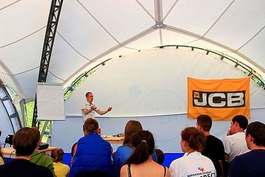 JCB на Селигере