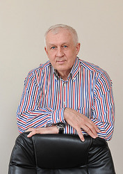 Технический директор ОАО «АПЗ» Виктор Сивов: «Жизнь хороша на каждом витке…»