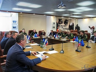 Представители Командования инженерных войск посетили ГК «Тетис» с официальным визитом Представители Командования инженерных войск посетили ГК «Тетис» с официальным визитом