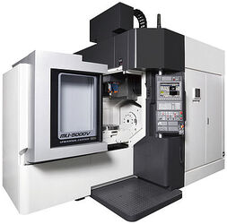 5-осевой вертикальный обрабатывающий центр Okuma MU-5000V на стенде компании Пумори-северо-запад на выставке Петербургская техническая ярмарка