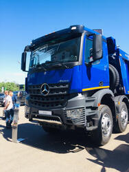Новый самосвал Mercedes-Benz Arocs 4145K был представлен в рамках выставки CTT Bauma Russia 2019 