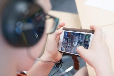 Ученые назвали три способа, как снизить вред от смартфонов