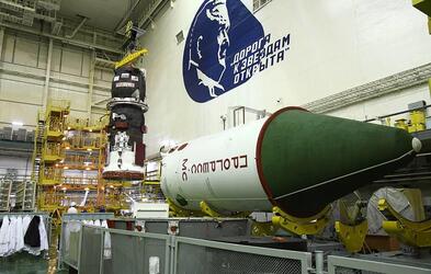 На космическом корабле «Прогресс МС-13» оказался неисправен кабель