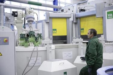Ростех открыл крупнейшее в России производство лопаток турбин для двигателей
