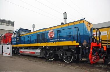 На Людиновском тепловозостроительном заводе приступили к испытаниям газотепловоза ТЭМГ1