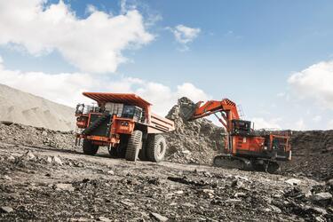 Hitachi разработала систему ConSite Mine для более эффективного  управления парком горной техники