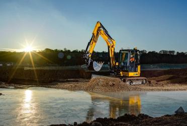 JCB выводит на российский рынок новое поколение миди-экскаваторов