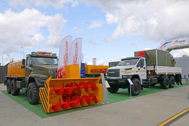  «Уральская» спецтехника на форуме «Армия-2021»