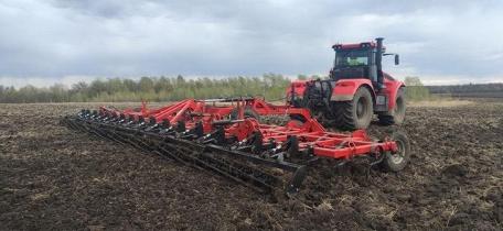 Компания «Канмаш АГРО» из Чувашии выпустила новый полуприцепной культиватор