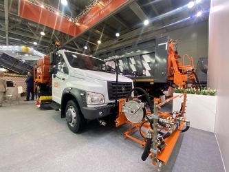 СМ16-03 производства ООО «Завод КДМ» стал мусоровозом года 