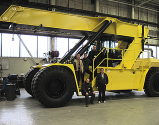 Тренинг по большегрузной технике Hyster в Голландии. Тренинг по большегрузной технике Hyster в Голландии.