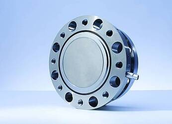 Высокоточная калибровка крутящего момента с эталонными датчиками от HBM Высокоточная калибровка крутящего момента с эталонными датчиками от HBM