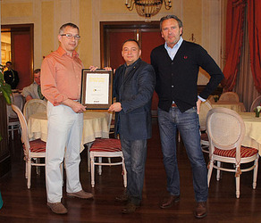 Дистрибьютор года – 2011!