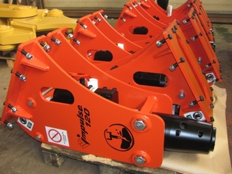 Приезжай за гидромолотом на склад и получи бутылочку Cinzano в подарок! Приезжай за гидромолотом на склад и получи бутылочку Cinzano в подарок!