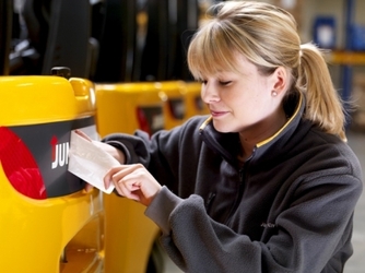 Jungheinrich: «Б/У погрузчик может выглядеть как новый» Jungheinrich: «Б/У погрузчик может выглядеть как новый»