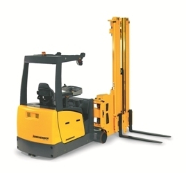 Новый штабелер от Jungheinrich: производительность выше на 25% Новый штабелер от Jungheinrich: производительность выше на 25%