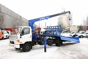 Эвакуатор Hyundai HD-78 со сдвижной платформой и КМУ Tadano