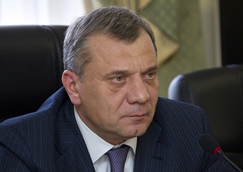 «Мы не хотели бы оставаться один на один с оборонной промышленностью» Заместитель министра обороны Юрий Борисов о ценообразовании, военных заводах и будущем «Оборонсервиса»