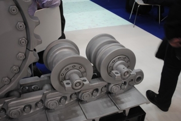 Выпущена дополнительная партия катков бренда ЧАЗ ТМ для тяжелой гусеничной техники