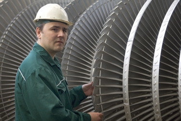 Уральский турбинный завод выпустил новое издание о паровых турбинах