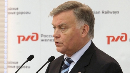 В.Якунин (РЖД): В компании "Российские железные дороги" планируют в перспективе отказаться от плацкартных вагонов