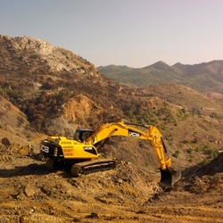 Обновленный экскаватор JCB JS460