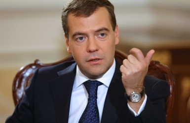 Медведев: Создание института Жуковского укрепит позиции отечественной авиации