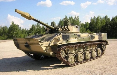 "Тракторные заводы" держат курс на досрочное выполнение госконтрактов по переоснащению Армии