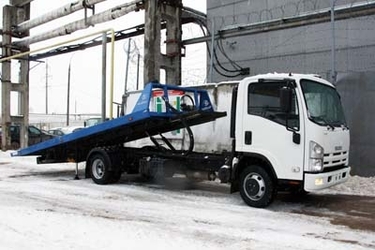 Эвакуатор со сдвижной платформой на базе ISUZU NPR75