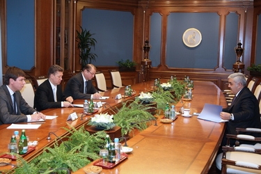 "Газпром" и ГНКАР развивают стратегическое партнерство