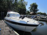 Моторная яхта Bavaria 33 Sport HT