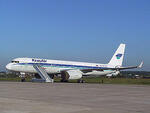 Самолет Ту-204-100 для гражданских авиаперевозок