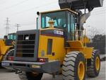 Фронтальный погрузчик XCMG LW420F