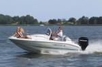 Катер Quicksilver Commander 425